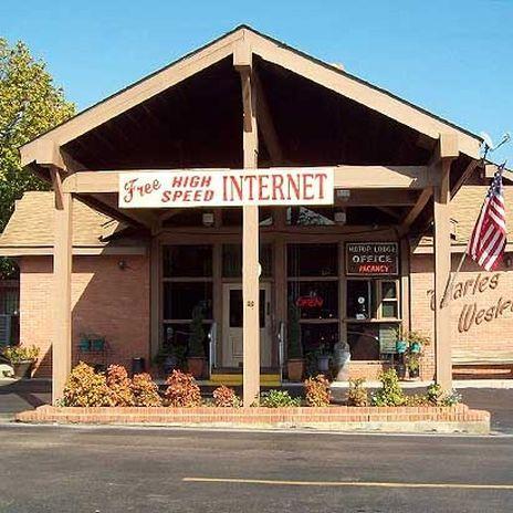 Charles Wesley Motor Lodge Downtown Broken Bow- Hochatown Exteriör bild