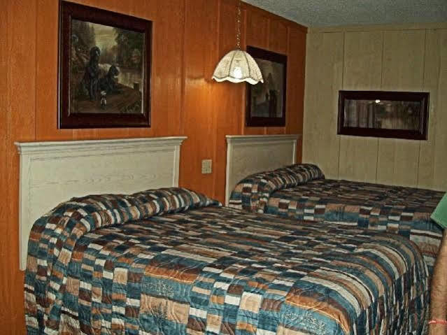 Charles Wesley Motor Lodge Downtown Broken Bow- Hochatown Exteriör bild